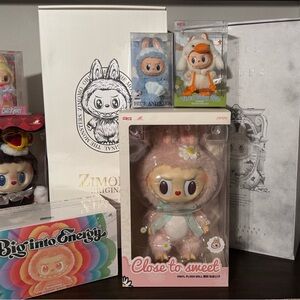 Mokoko Close to Sweet Popmart Authentic - Pink and White